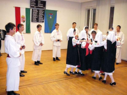 A szentpéterfaiakat gyakran meghívja rendezvényeire a horvát önkormányzat