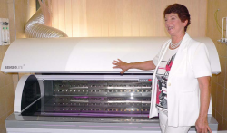 A készülék és feltalálója, Fenyő Márta A készülék és feltalálója, Fenyő Márta