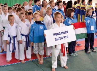 Europa-bajnoksagon_remekeltek_a_karatesok2
