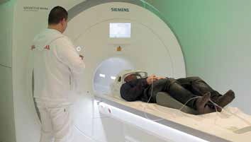 Elvonalban_a_gerincgyogyaszati_kozpont2 Elvonalban_a_gerincgyogyaszati_kozpont2